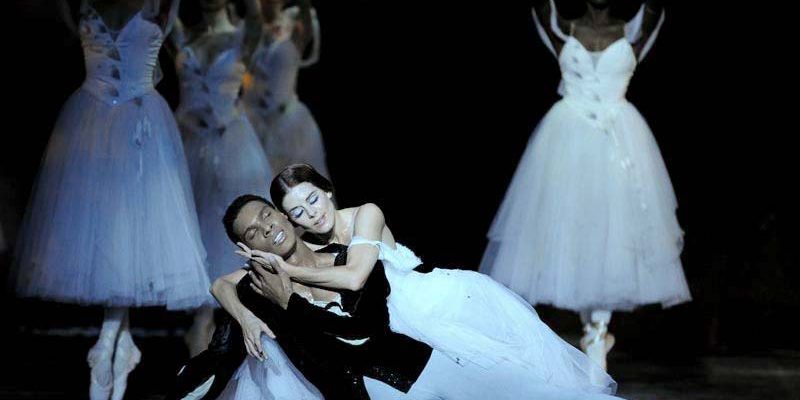 Arte gera oportunidade para jovem bailarino ganhar o mundo Arte gera oportunidade para jovem bailarino ganhar o mundo